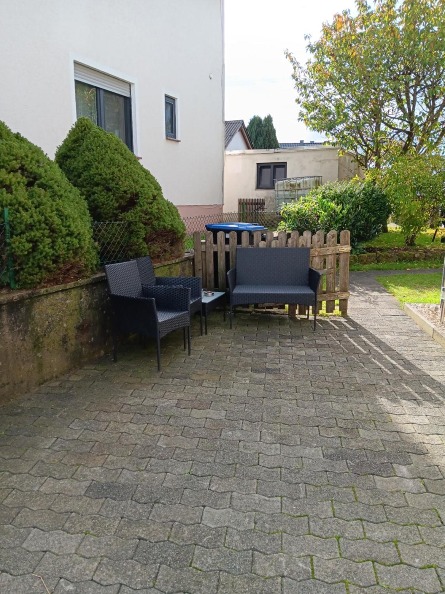 Ninas Gaestezimmer Hinterweiler Exterior foto